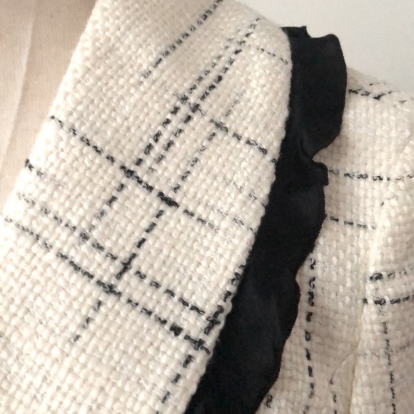 Silk trim blazer 4 | KENNETH COLE NY Blazer with Black Silk Trim | soft - Picture 6 of 11